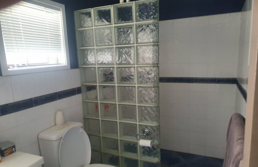 3 Bedrooms Bedrooms, ,2 BathroomsBathrooms,House,For Sale,1001